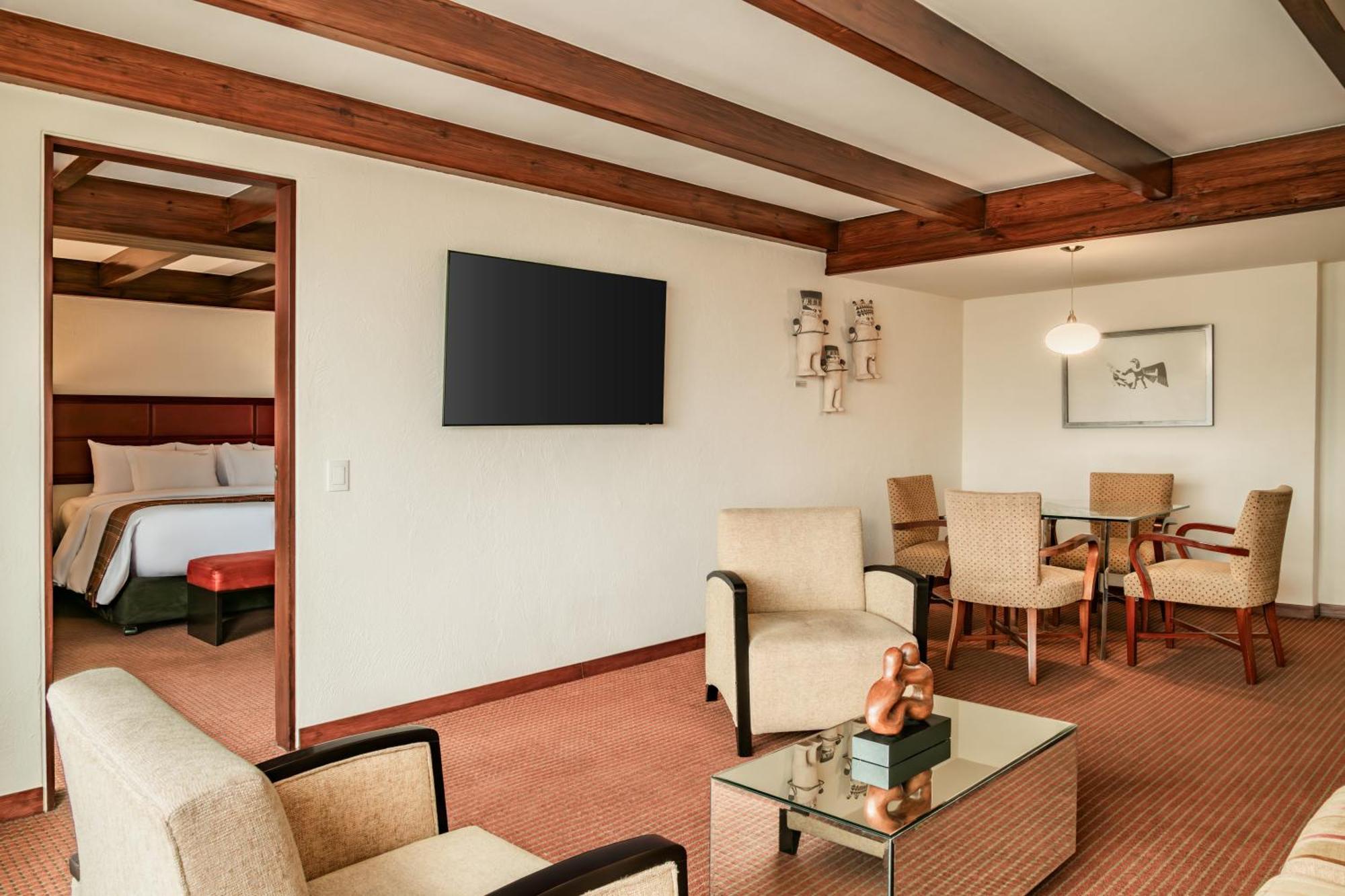 Casa Andina Premium Miraflores 리마 외부 사진 Suite at the hotel
